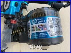 Makita 90mm high pressure air nailing with air duster model AN935H blue used
